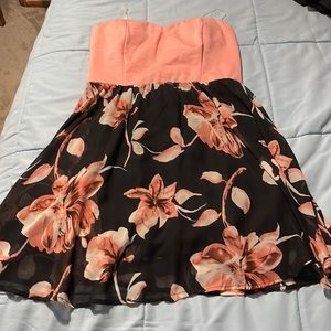 Strapless size L pink floral dress.
